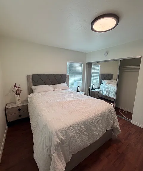 front bedroom looking to closet
