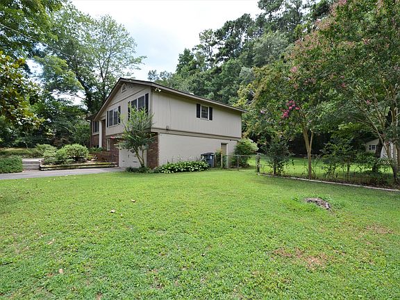 3rd image of 193 Stone Mill Ln NW