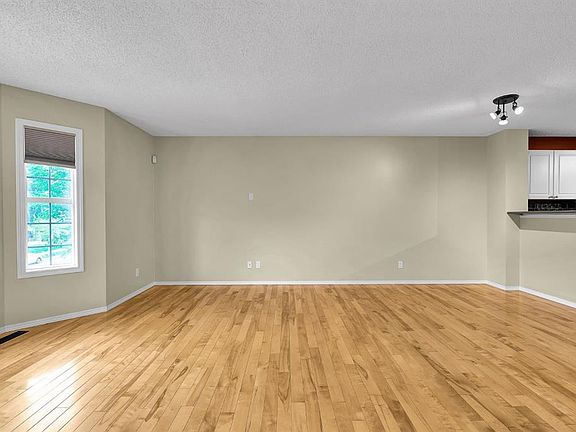 5th image of 264 S Tuscany Springs Blvd NW