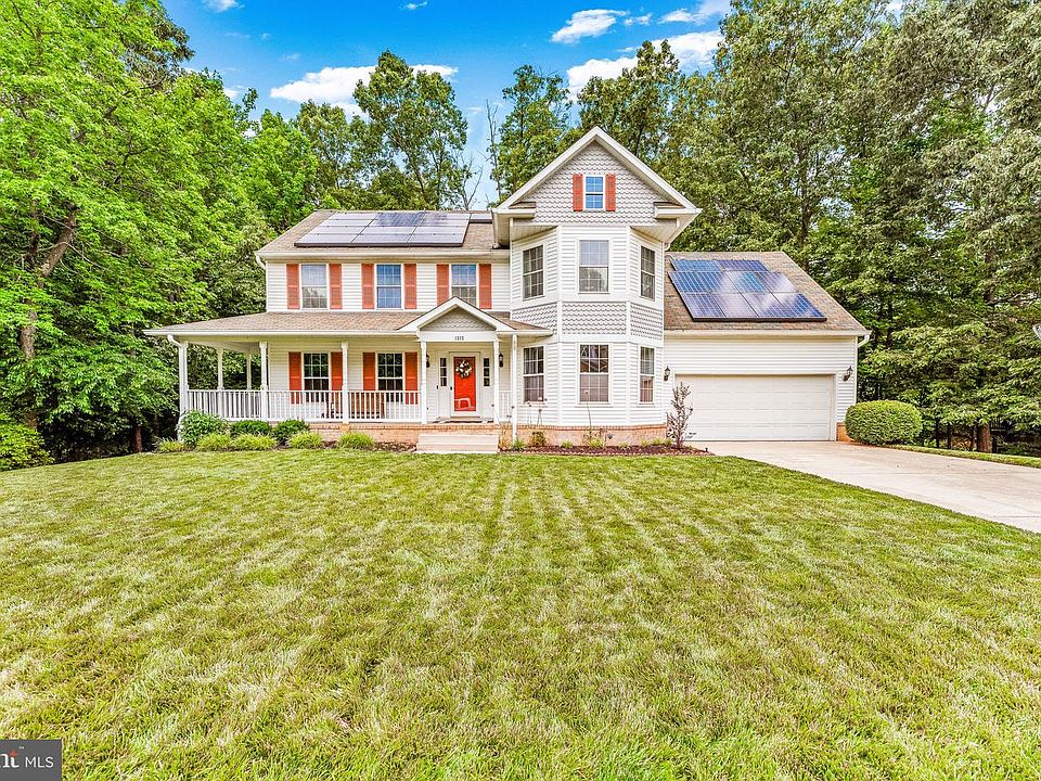 1st image of 1313 Leicester Dr