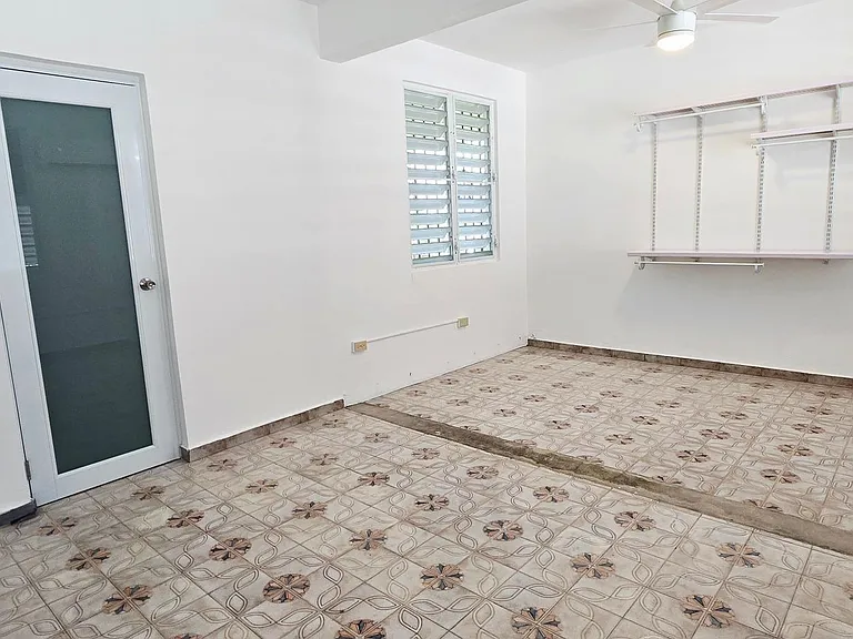 Carr #2 Urb. Villa Avelina — Photo 28