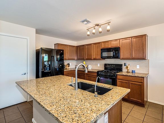 4th image of 6418 S Vanishing Pointe Way