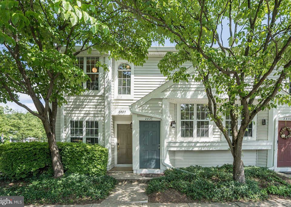 1st image of 2827 Yarling Ct