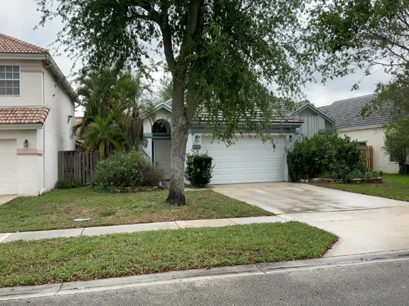 7449 Trescott Dr, Lake Worth, FL 33467