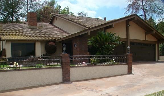 2nd image of 2466 Topaz St