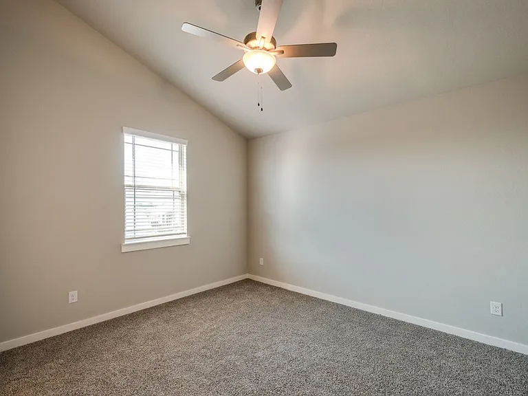 635 Harvest Moon Dr — Photo 9