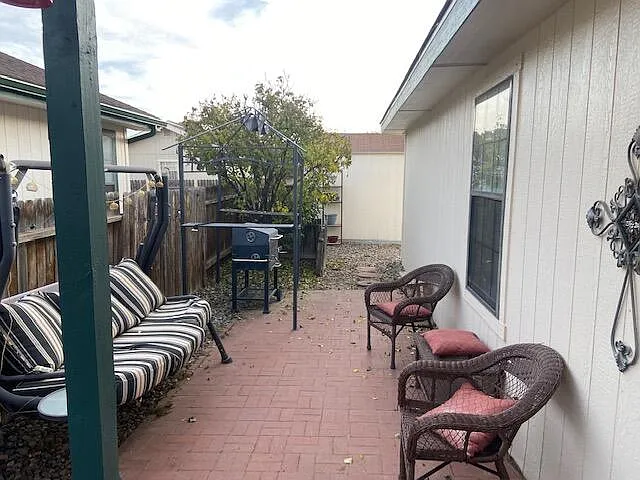 1969 Panay Dr SW — Photo 3