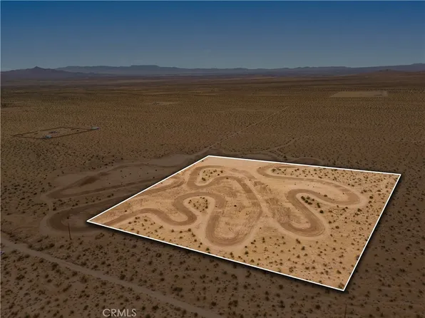 4625813 Drifting Sands Rd, Adelanto, CA 92301