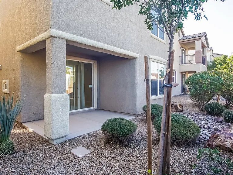 8860 Ashley Park Ave — Photo 17