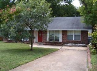 3004 Locke Ln, Austin, TX 78704