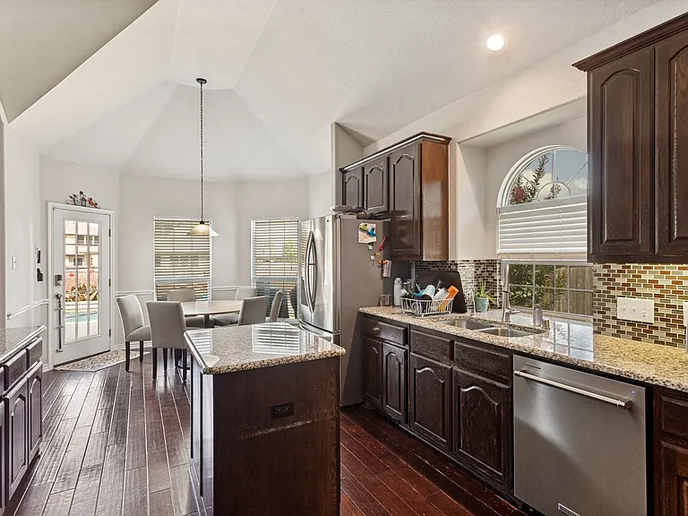 4117 Autumn Path Rd — Photo 5