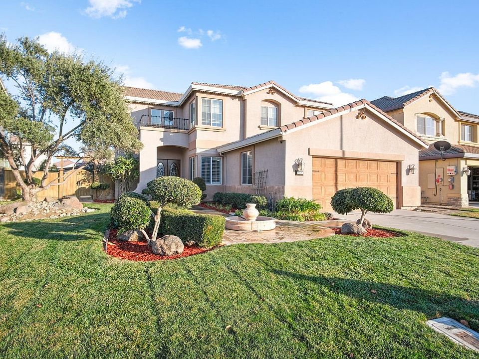 1st image of 922 Briarwood Dr