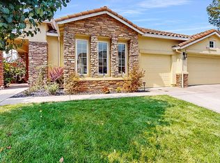 9466 Palmerson Dr, Antelope, CA 95843