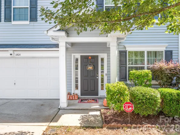 6404 Lanzerac Manor Dr, Charlotte, NC 28269