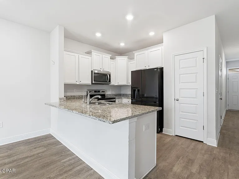1678 Caleigh Ct — Photo 7