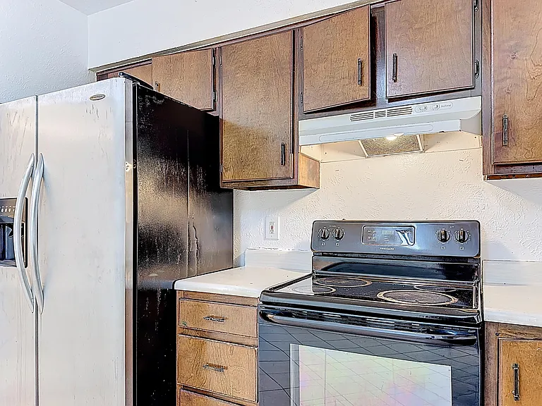 3944 Crayrich Cir #3944 — Photo 2