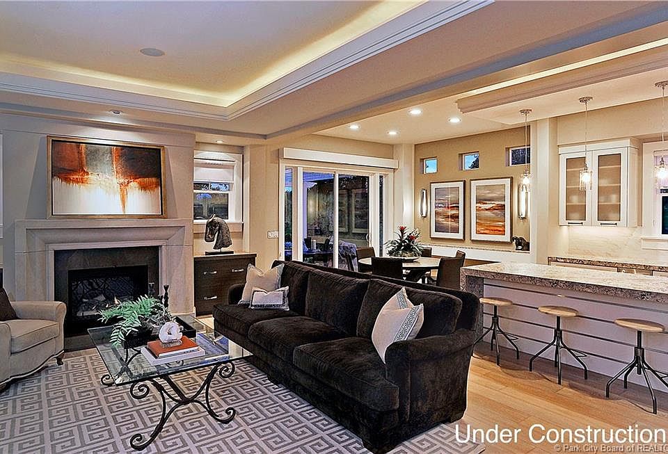 2nd image of 540 E Crafstman Way