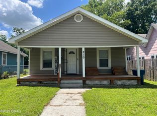 210 N Picher Ave, Joplin, MO 64801