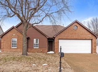 6888 Skylar Mill Ave, Cordova, TN 38018