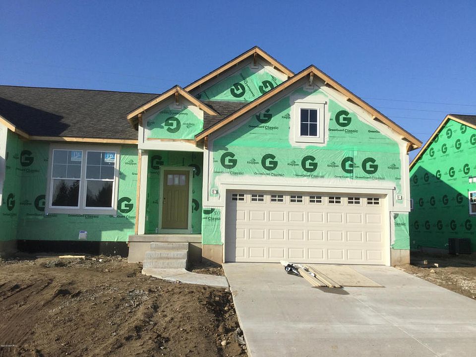 1st image of 517 Abbey Mill Dr SE #3