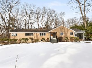 5 Philip Rd, Lexington, MA 02421