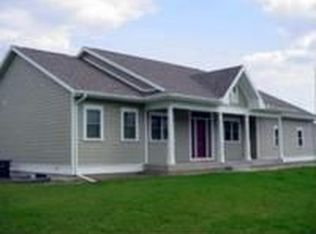 16234 Ridgeview Dr, Galesville, WI 54630
