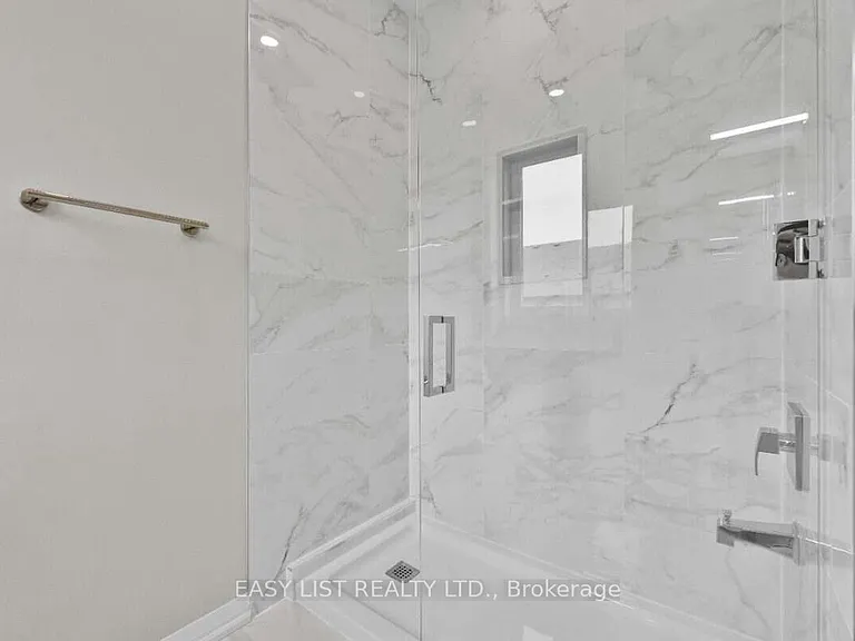 115 Ivy Cres — Photo 15