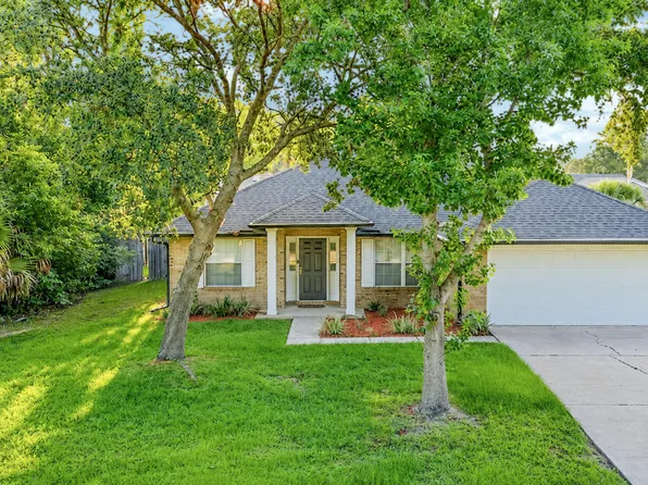 207 Parkview Dr, Palm Coast, FL 32164