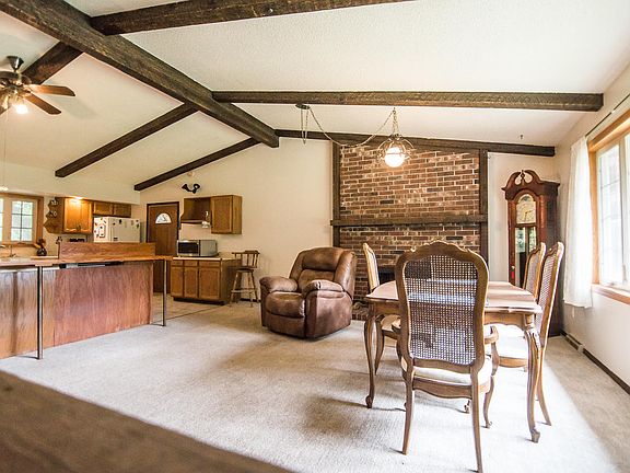 4th image of 22880 Kale Ln