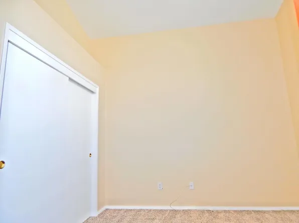 3711 Rio Viejo Dr, Bakersfield, CA 93313