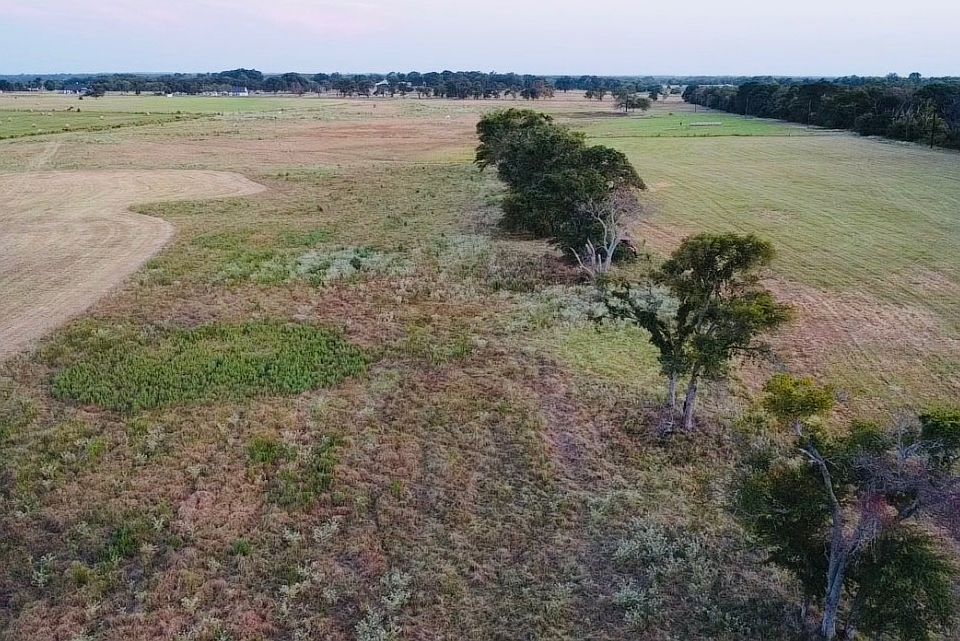 1st image of 2852-2852 W State Highway 243