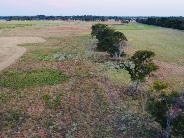 2852-2852 W State Highway 243, Canton, TX 75103
