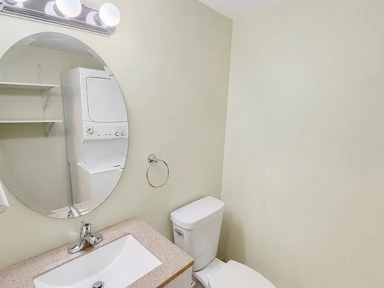 11 Vestry St #B — Photo 11