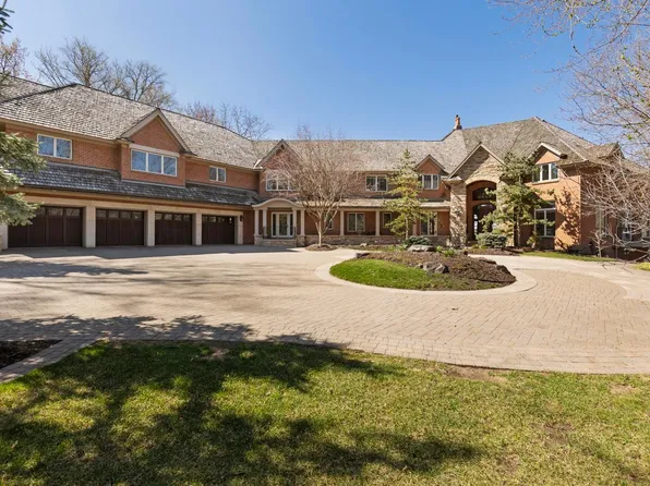 425 Oxford Rd, Long Lake, MN 55356