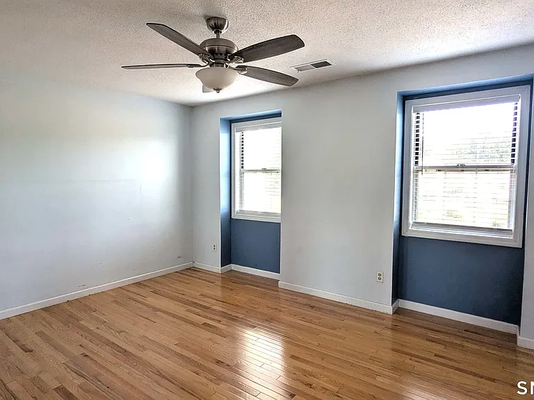 157 Austin Ryer Ln #157 — Photo 8