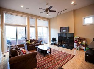 1544 W Thomas St APT 3, Chicago, IL 60642