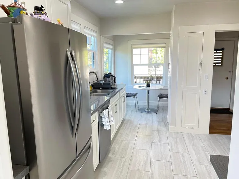 833 Coventry Rd — Photo 14