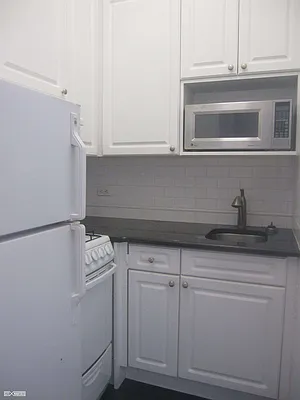 Rented by Citi Habitats | media 10