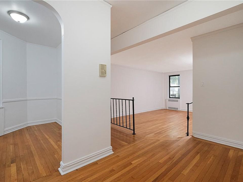 1st image of 55 E 190th Street #3
