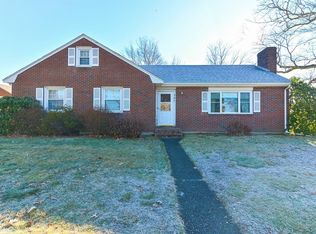 387 Main St, Walpole, MA 02081