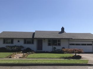 1358 Westwood Dr, Stayton, OR