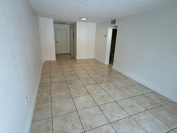 2nd image of 1805 Sans Souci Blvd APT 116