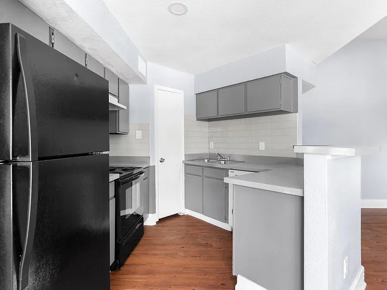 7200 T C Jester Blvd #1004 — Photo 10