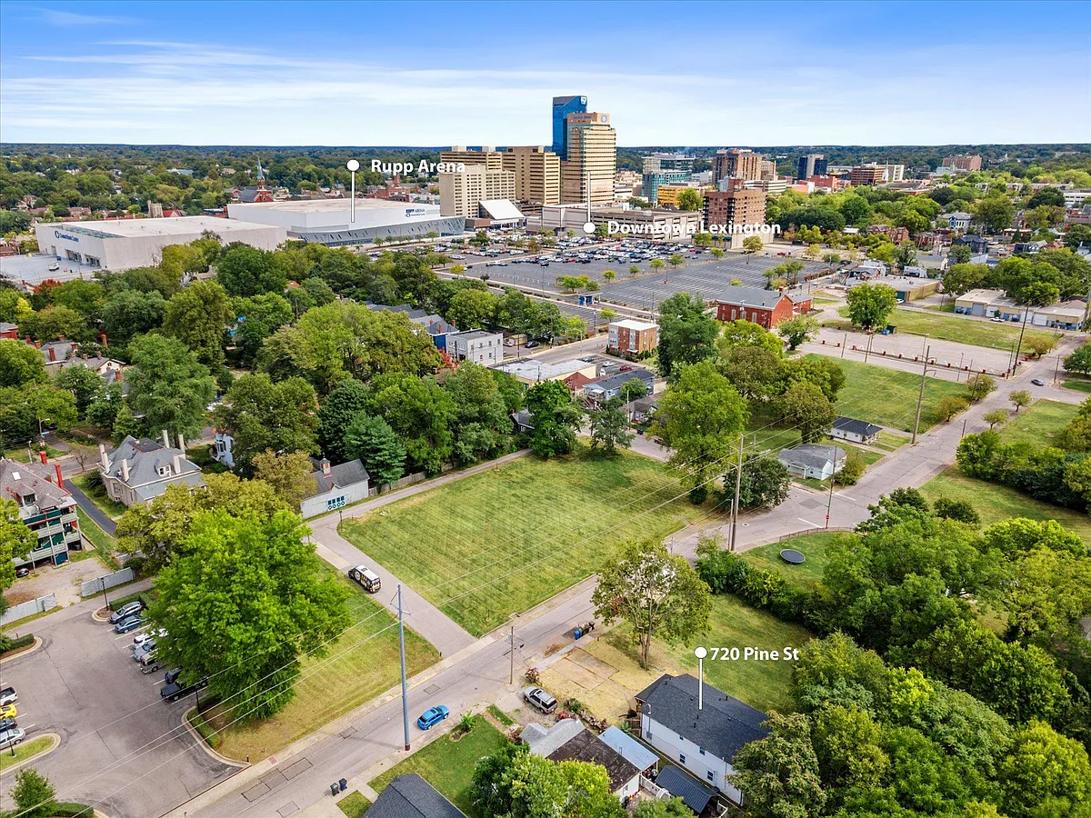 Building Photo - 720 Pine St #101/102