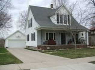 226 N John St, Kimberly, WI 54136