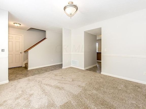 2nd image of 695 Sanville Dr
