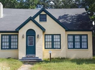 200 N 3rd St, Augusta, AR 72006