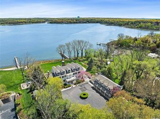 125 Old Field Rd, Setauket, NY 11733