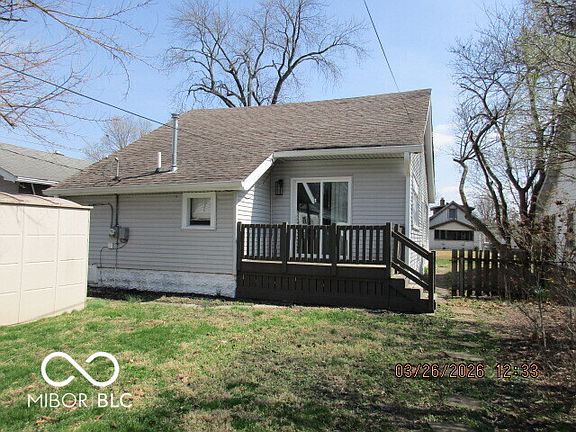 3rd image of 728 N Emerson Ave