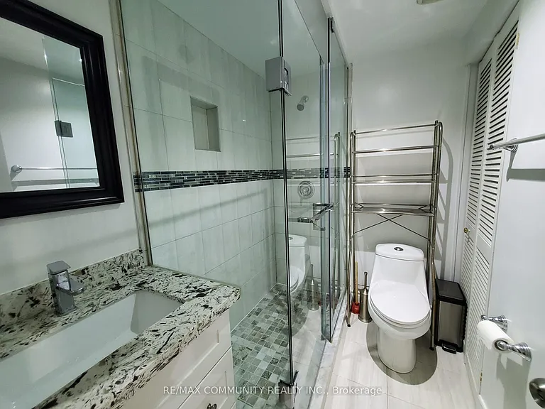 4 Elliottglen Dr #BASEMENT — Photo 11